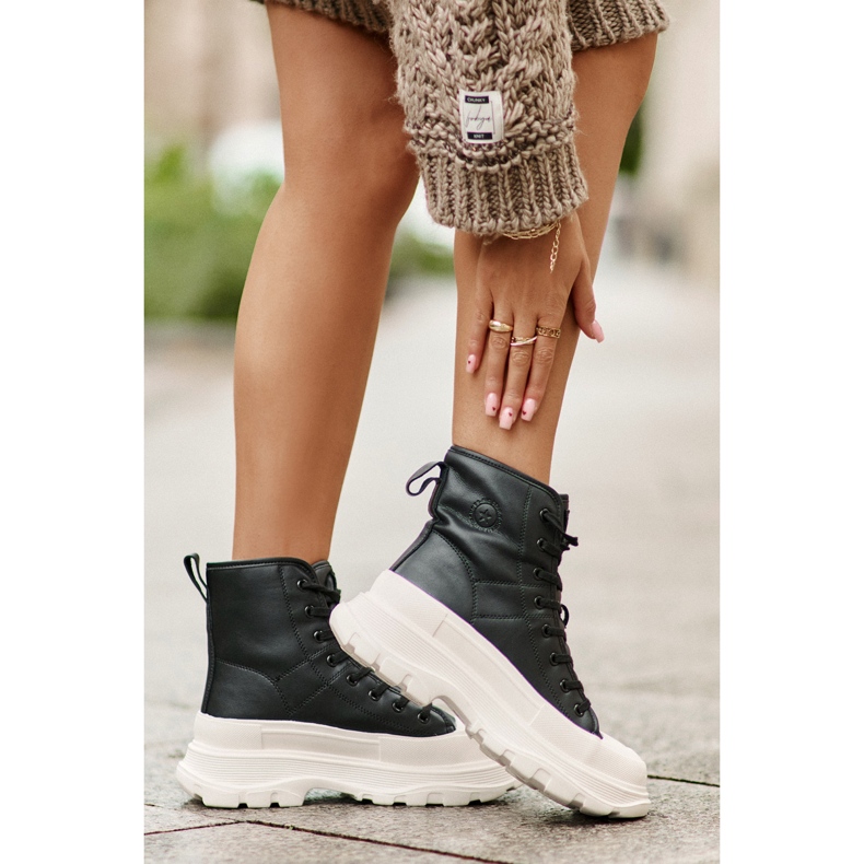 Zapatillas de deporte de cuero con aislamiento en una plataforma enorme Big Star OO274A599 Negro 3