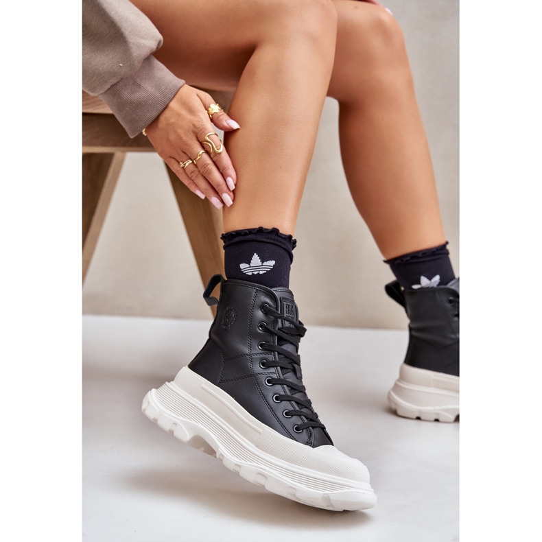 Zapatillas de deporte de cuero con aislamiento en una plataforma enorme Big Star OO274A599 Negro 2