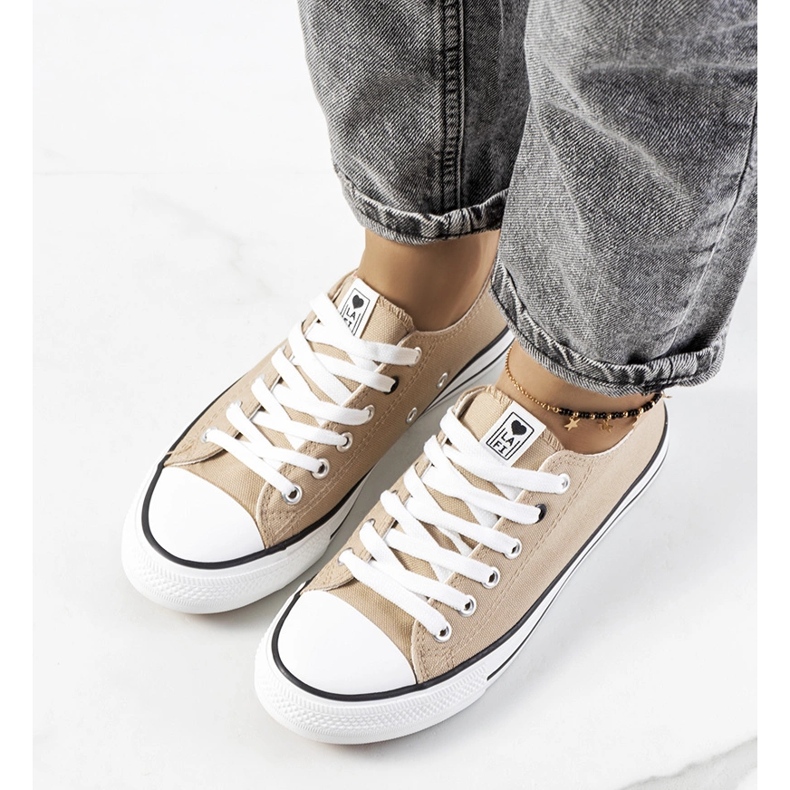 Deportivas clásicas mujer Kolind beige 1