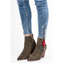 Vices Botas Con Flor Bordada verde 2