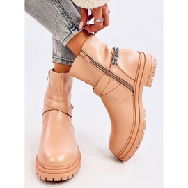 Botines aislantes beige con cadena 1