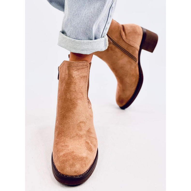 Botines tacón ancho aislantes beige 1