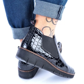 Botas Rieker W R474 de piel de serpiente negra 15