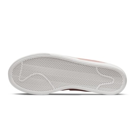 Zapatillas Nike Blazer Low Platform DN0744-600 rosado 5