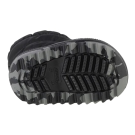 Zapatos Crocs Classic Neo Puff Boot Niño 207683-001 negro 7