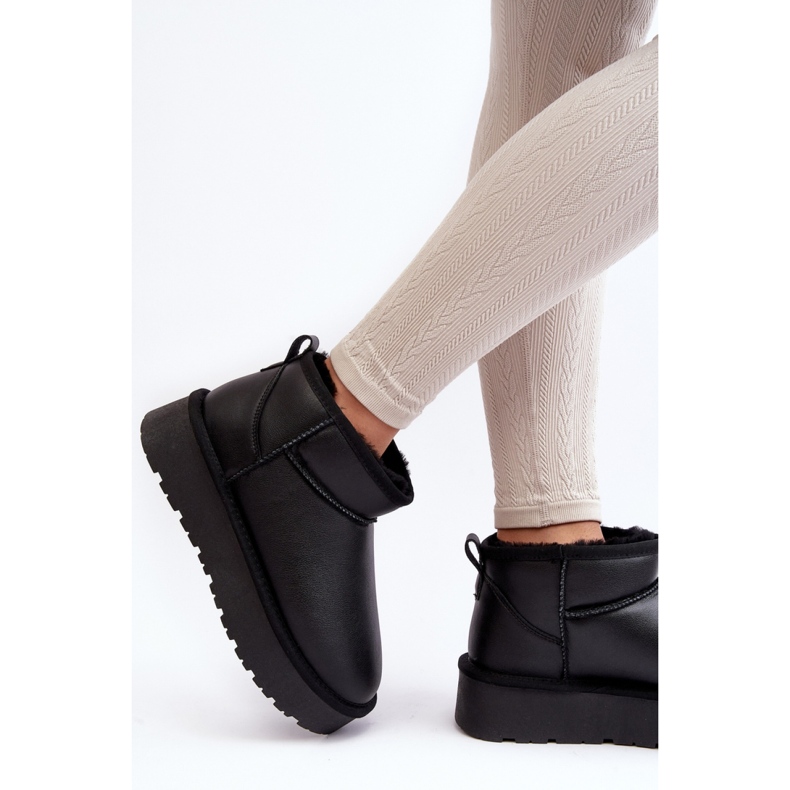 Botas de nieve de cuero negro con forro de piel 2