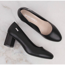 Zapatos de tacón en un poste decorativo Sergio Leone W SK314A negro 13