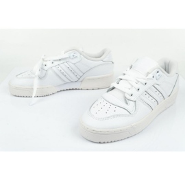 Zapatillas Adidas Rivalry Low W FV4225 blanco 7