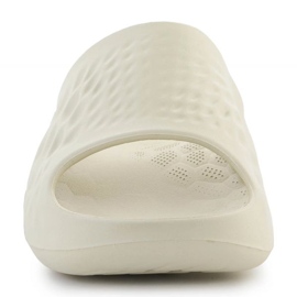 Chanclas New Balance SUFHUPC3 beige 6