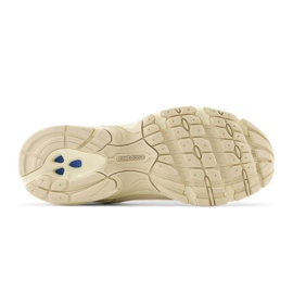 Zapatillas New Balance GR530AA beige 4