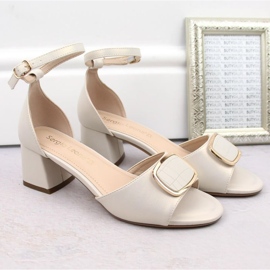 Sergio Leone W SK444B sandalias formales con perlas y tacón alto blanco 5
