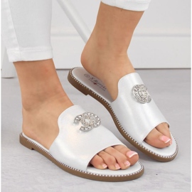 Chanclas cómodas con circonitas S.Barski W OLI258B blanco 3