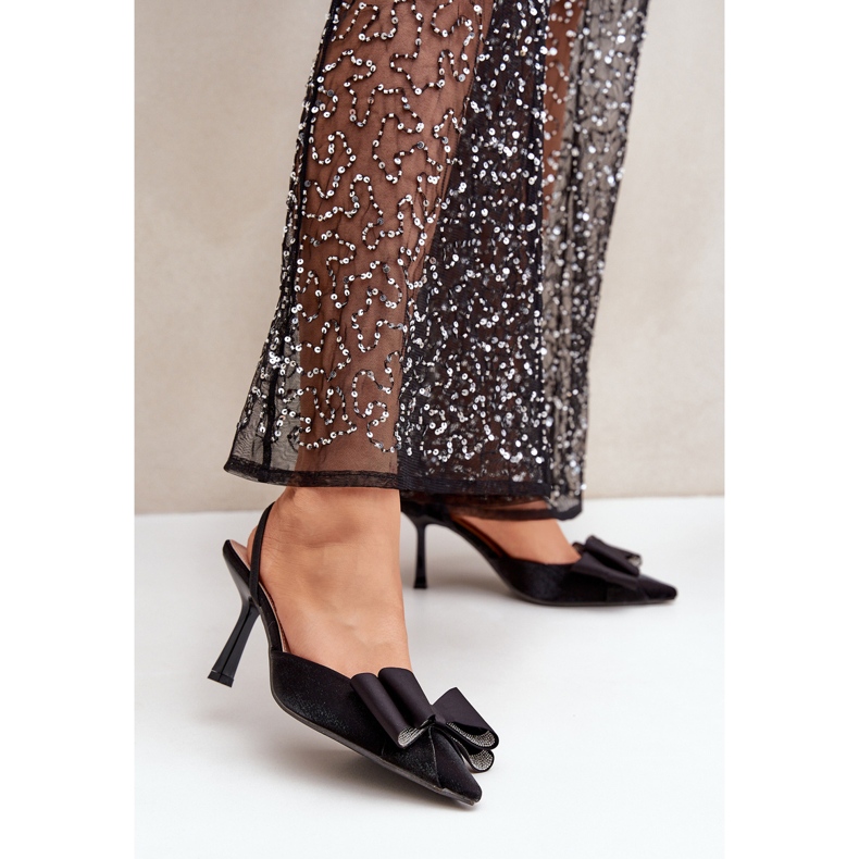 Tacones de tela negra con lazo. negro 2