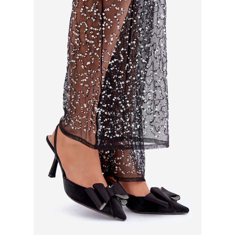 Tacones de tela negra con lazo. negro 1