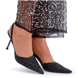 Tacones altos con tacón abierto decorado con purpurina negra. negro 9