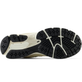 Zapatillas deportivas New Balance unisex M2002RFA beige 5