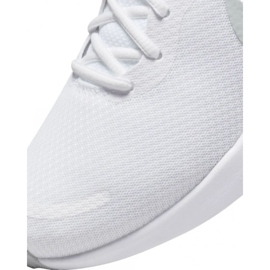 Zapatillas Nike Revolution 7 FB2207-100 blanco 6