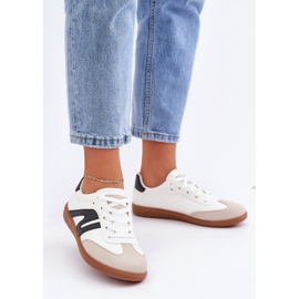 Zapatillas bajas de mujer confeccionadas en piel ecológica, blanco y negro Navidemi 2