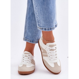 Zapatillas Bajas de Mujer Confeccionadas en Piel Ecológica, Blanco y Beige Navidemi 5