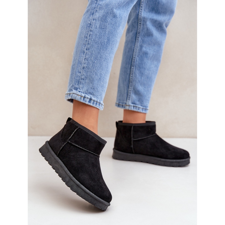 Botas de nieve clásicas de mujer en color negro. 1