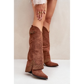 Botas de mujer marrones con parte superior decorativa. marrón 1