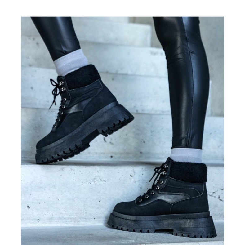 Zapatillas negras con suela gruesa y pelo de Best - Solea negro 1 Zapatillas negras con suela gruesa y pelo de Best - Solea negro 1