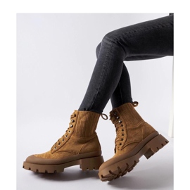 Botas marrones de ante ecológico de Orson - Solea marrón 1