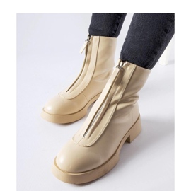 Botines aislantes beige con cremallera 1