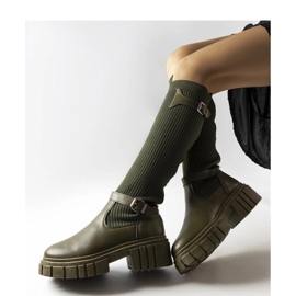 Botas verdes con parte superior flexible 1