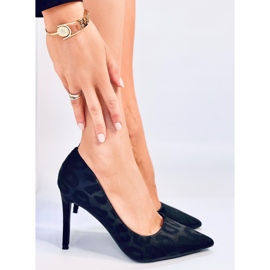 Tacones negros de mujer 5