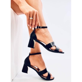 Sandalias negras de tacón negro 5