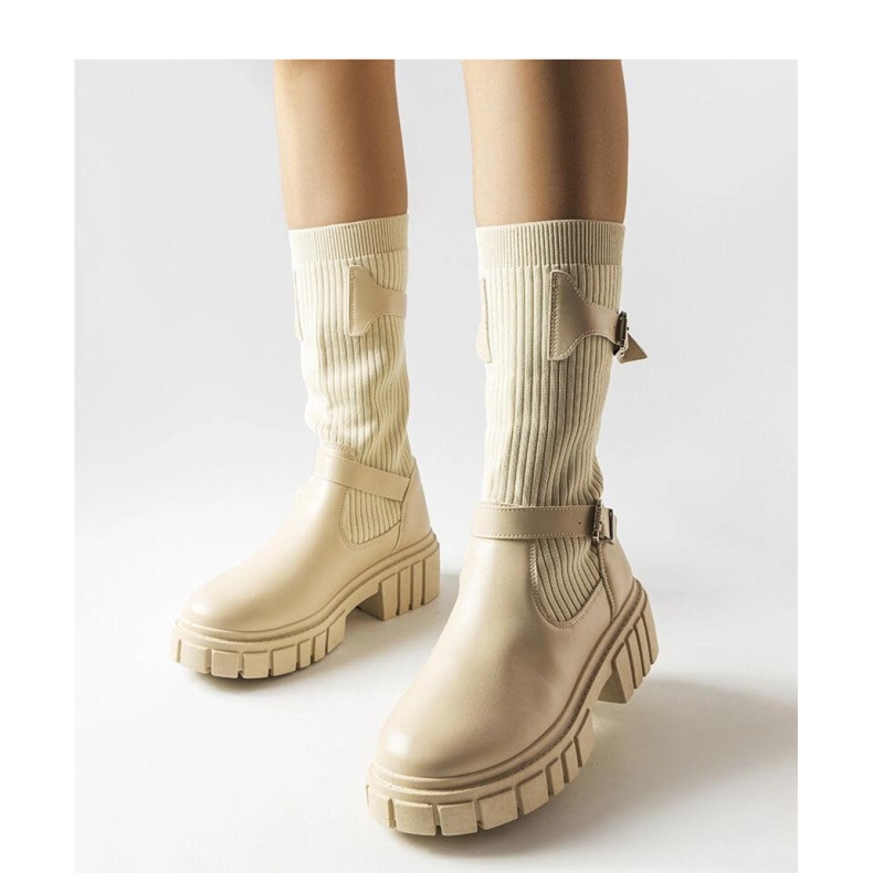 Botas elegantes beige con parte superior flexible Ida - Solea 1 Botas elegantes beige con parte superior flexible Ida - Solea 1