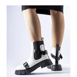 Botines blancos con suela maciza de Fontarine - Solea 2