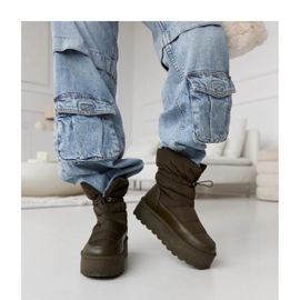 Botas de nieve con plataforma aislante verde 2