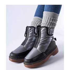 Botas de nieve grises con aislamiento y cremallera. negro 2