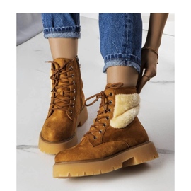 Botas aislantes marrones con pelo marrón 1 Botas aislantes marrones con pelo marrón 1