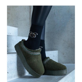 Botas de nieve con plataforma y estampado bordado. verde 2