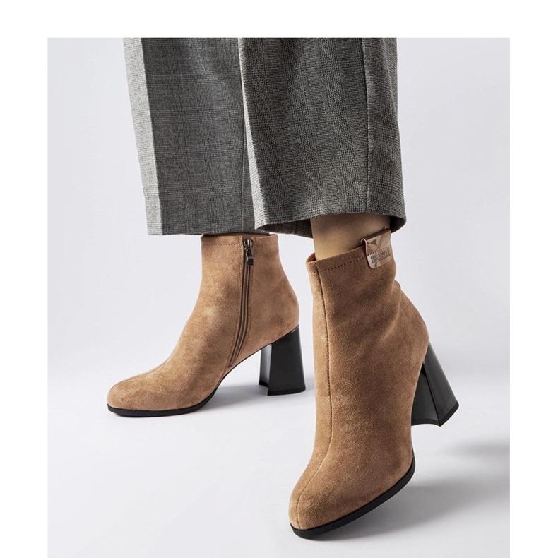Botines beige elegantes 1 Botines beige elegantes 1