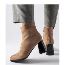 Botines beige elegantes 2
