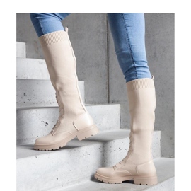 Botas sin cordones beige con parte superior de tela flexible 3