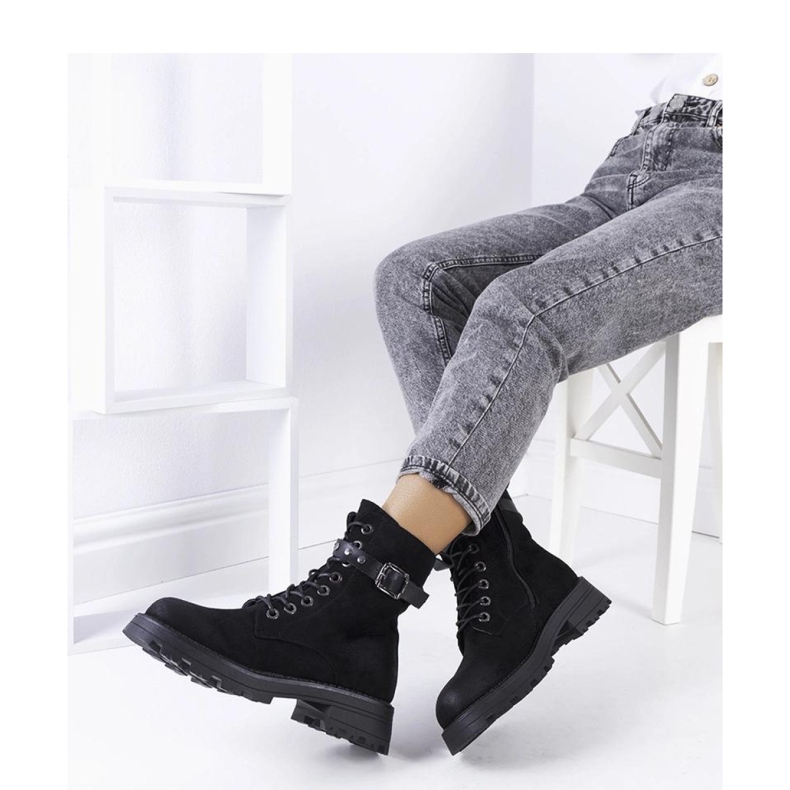 Botines negros con cordones para mujer 1 Botines negros con cordones para mujer 1