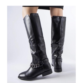 Botas aislantes negras con cadena. negro 2