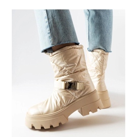 Botas de nieve lacadas en beige 2