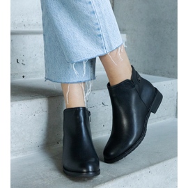 Botas aislantes de mujer negras. negro 1