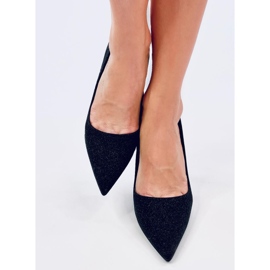 Tacones brillantes con partículas negras. negro 2