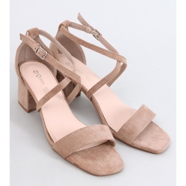 Sandalias caqui tacón bajo beige 5