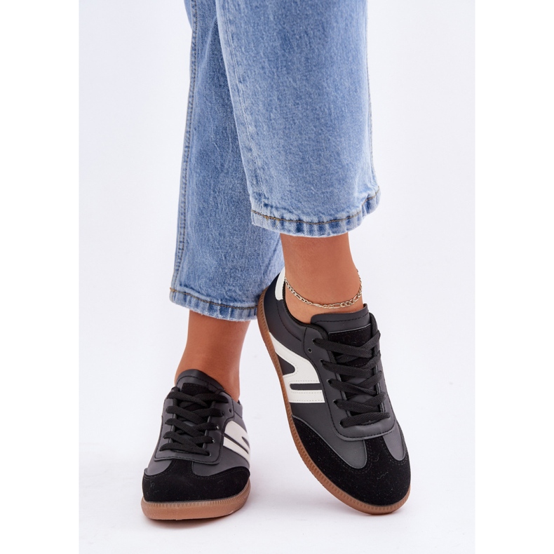 7112 Zapatos deportivos con cordones negros 1