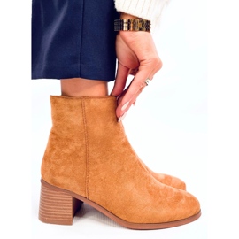 Botas clásicas de tacones altos marrón 4