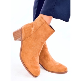 Botas clásicas de tacones altos marrón 3