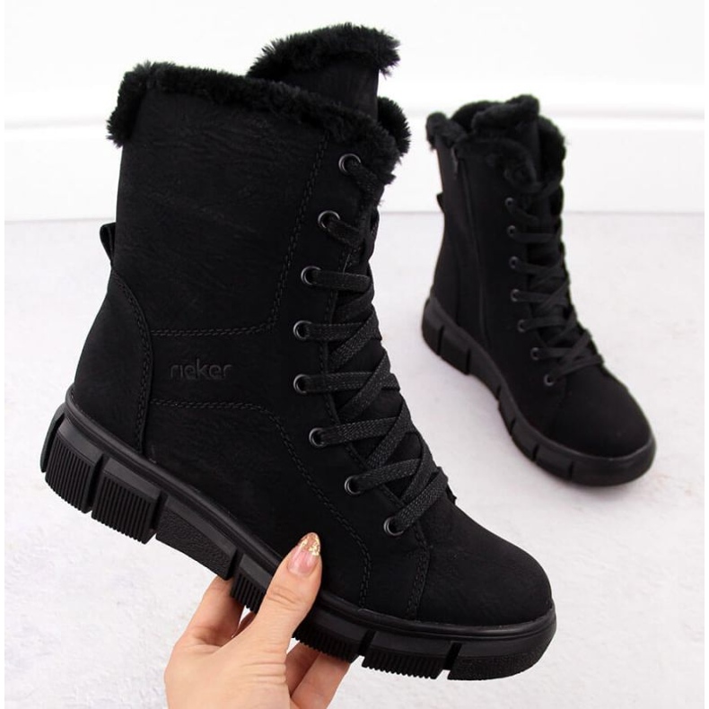 Botas Rieker RKR743 con pelo negro 1